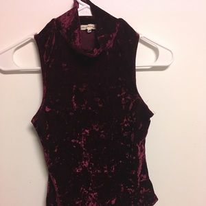 Dark red bodysuit XS